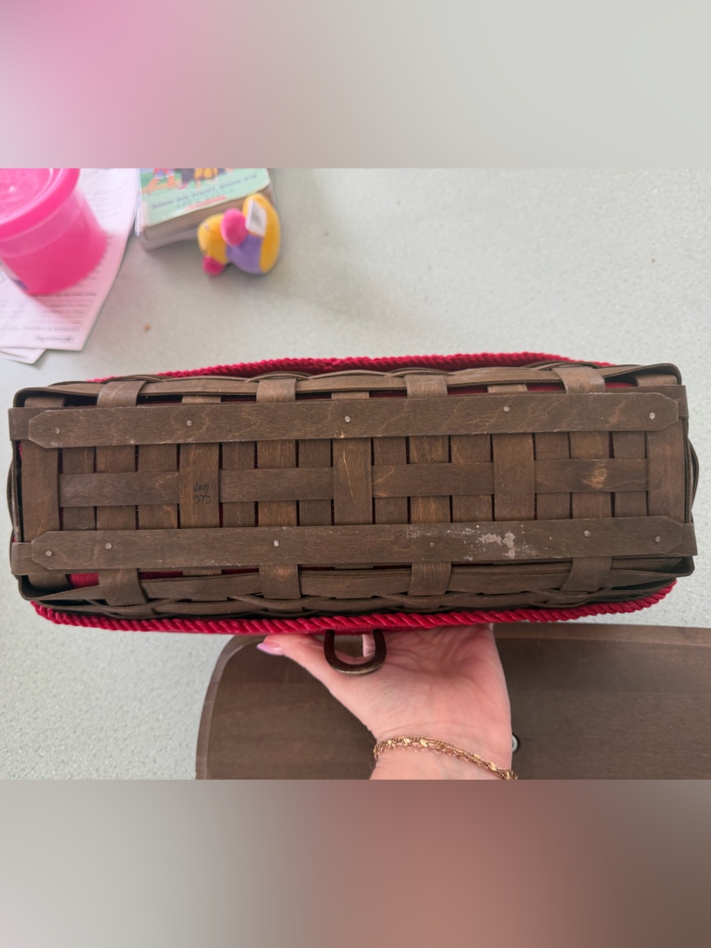 Vintage Longaberger basket - Picture 4 of 6